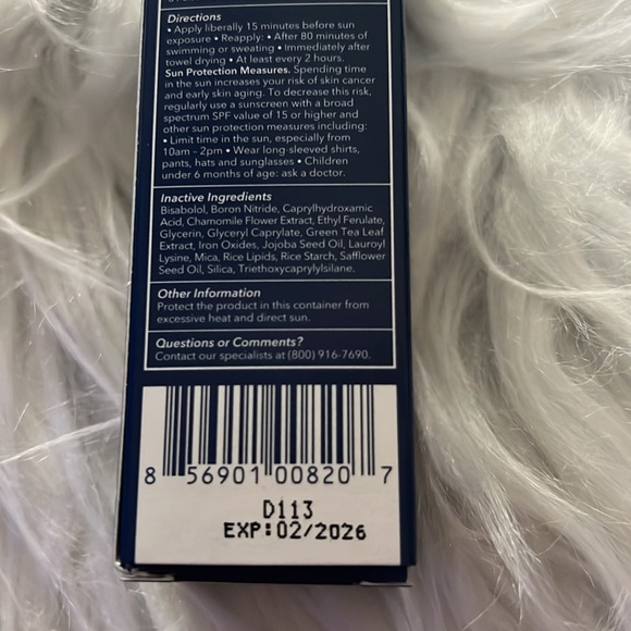 Brush On Block 30 SPF Mineral Powder Sunscreen - Picture 6 of 6